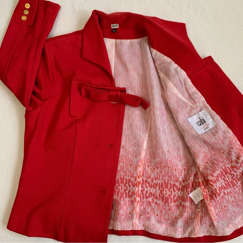 Cabi Love Carol Collection Blazer Jacket Women's Bow Beau Gold Button Red Size 6